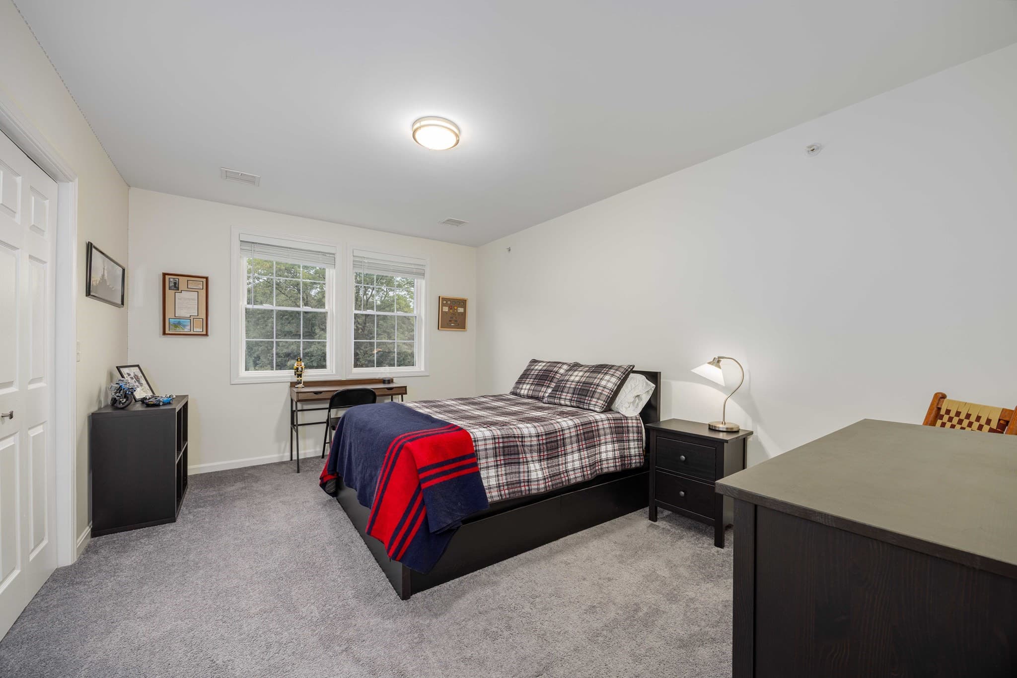Single Family Residence at 4 Sterling Circle # 4, Medway MA 02053, Medway, photo 27 of 40