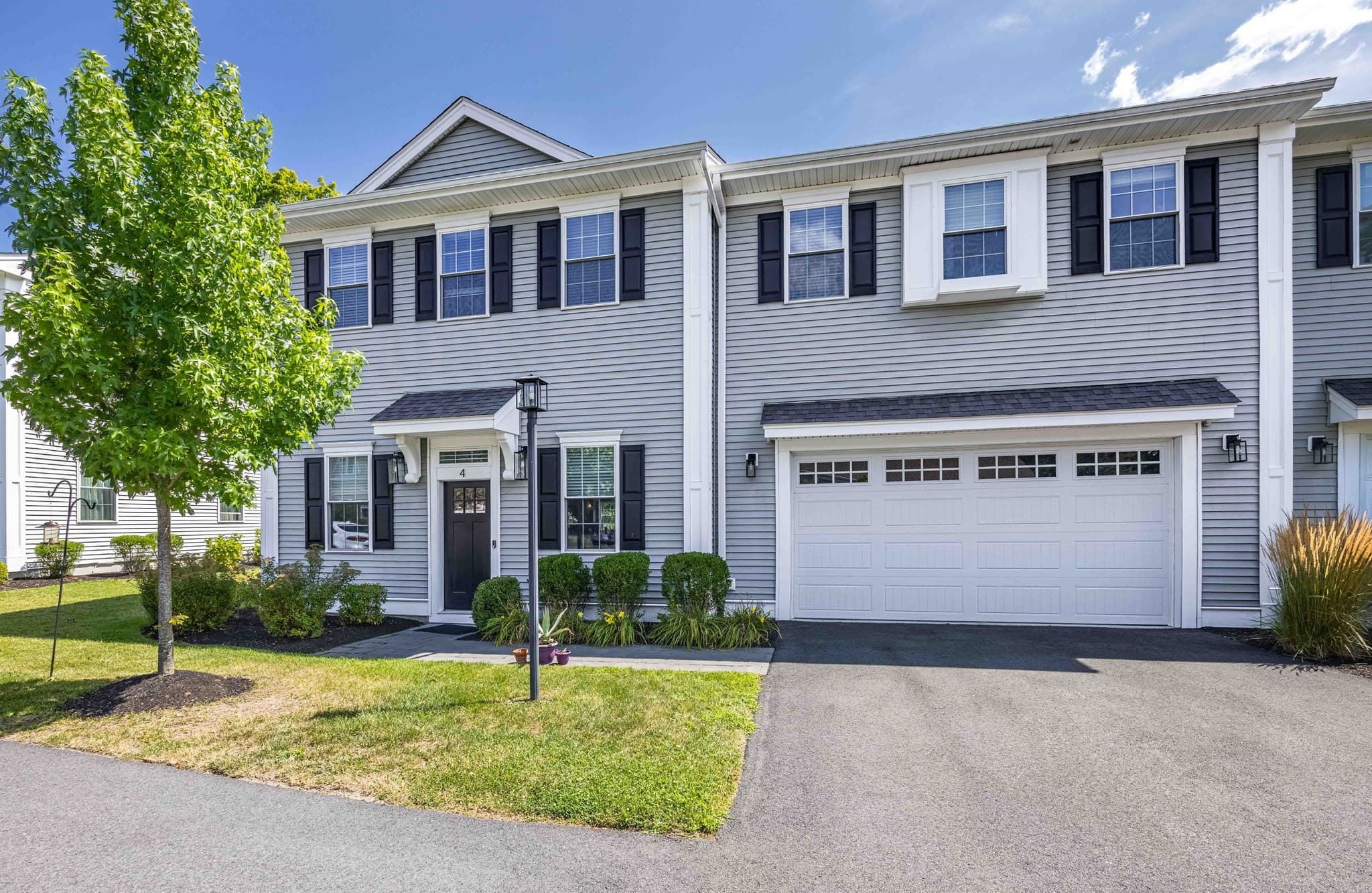 4 Sterling Circle # 4, Medway MA 02053