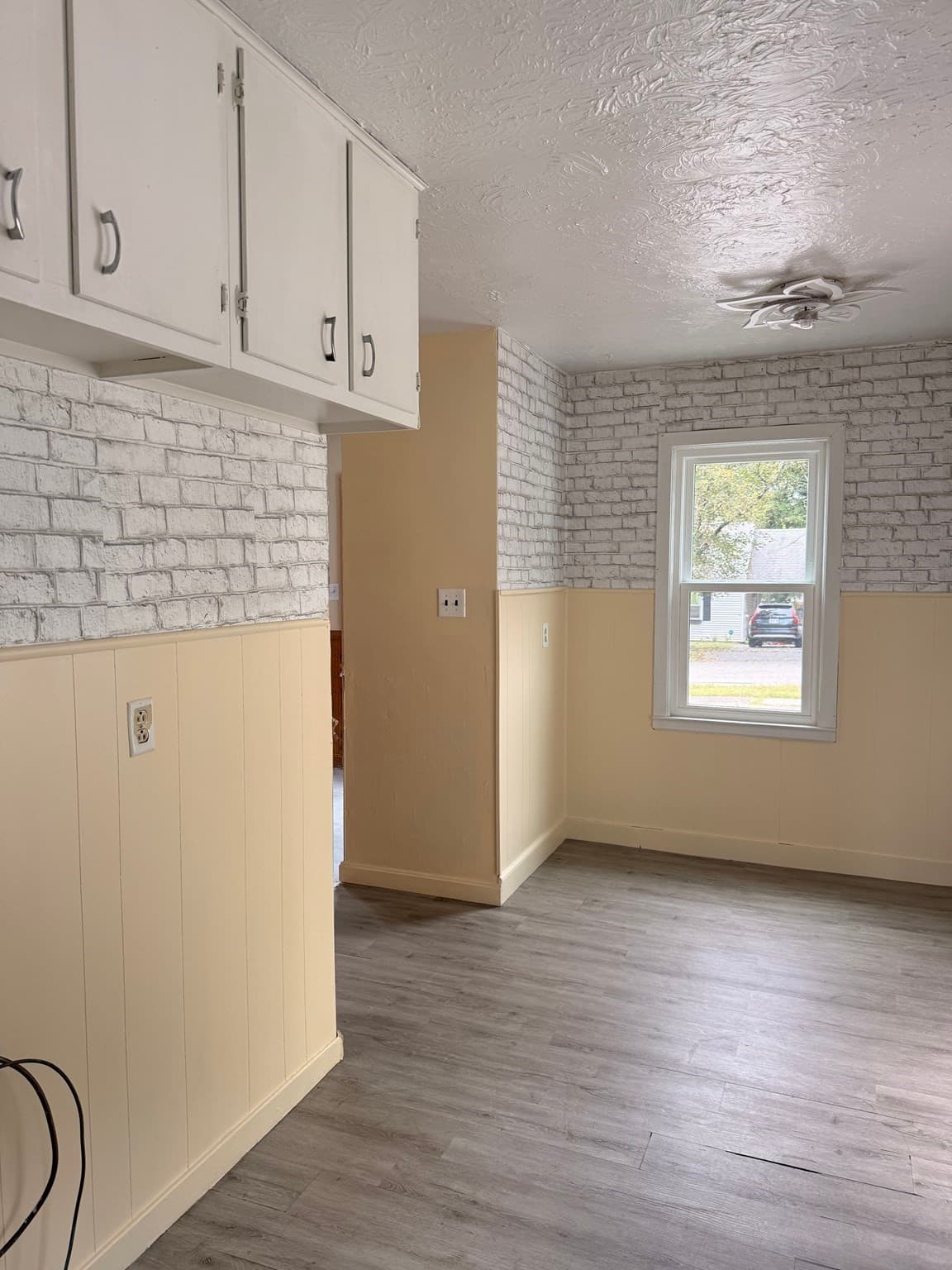 Single Family Residence at 131 Anzio Rd, Athol MA 01331, Athol, photo 3 of 21
