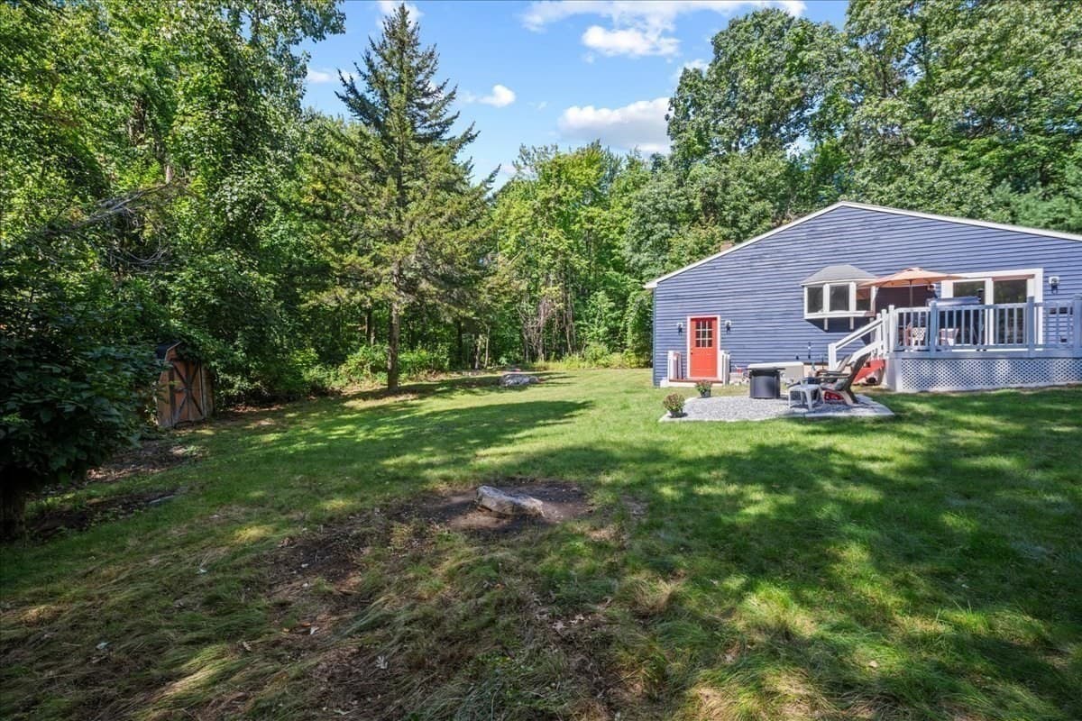 Single Family Residence at 65 Carter Rd, Worcester MA 01609, Worcester, photo 27 of 36