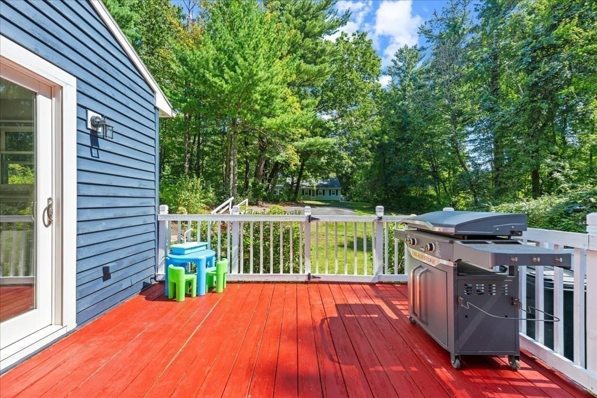 Single Family Residence at 65 Carter Rd, Worcester MA 01609, Worcester, photo 24 of 36