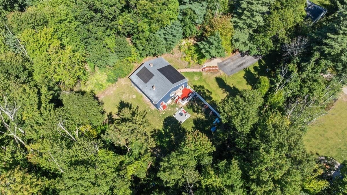Single Family Residence at 65 Carter Rd, Worcester MA 01609, Worcester, photo 35 of 36