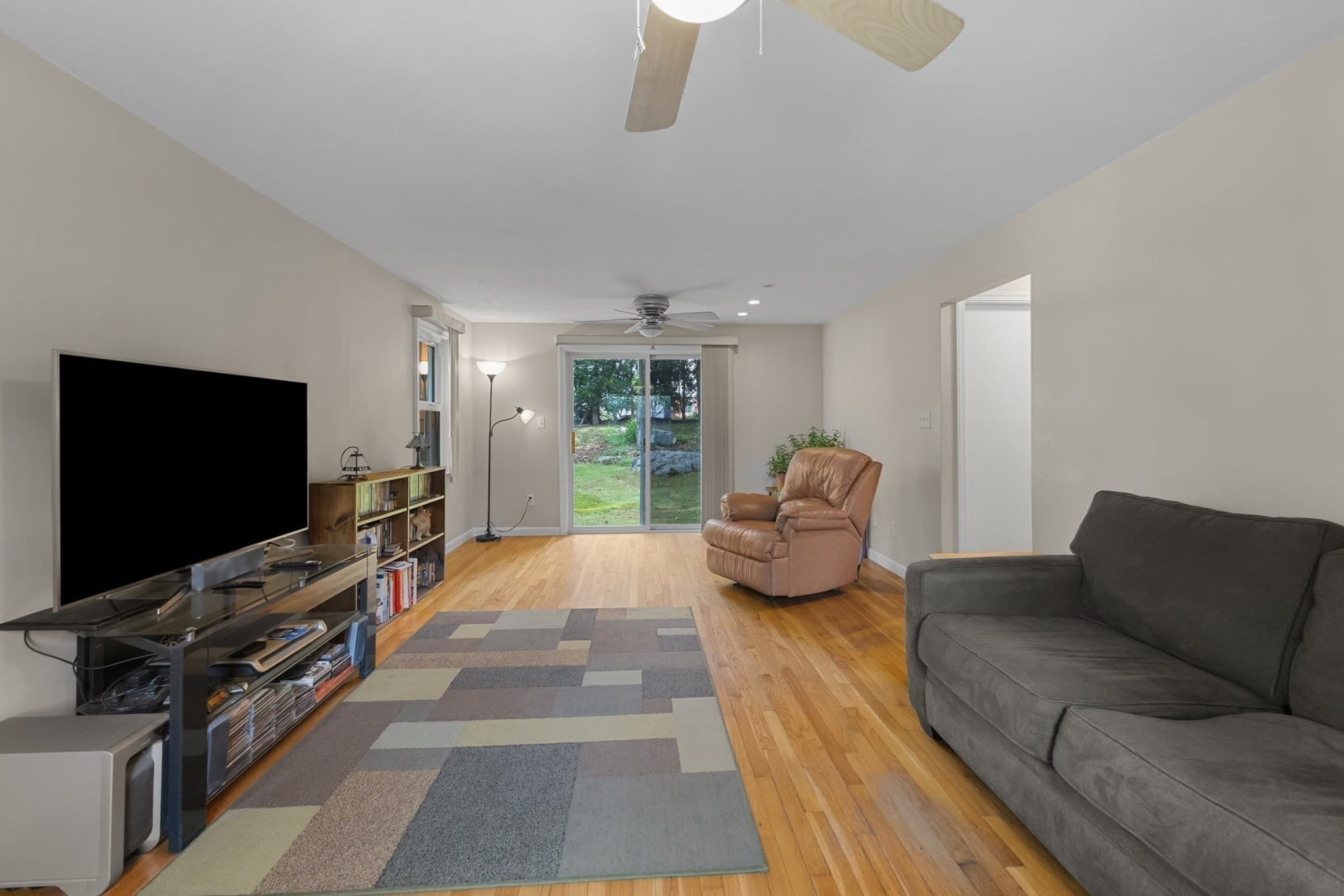 Single Family Residence at 15 Mars, Shrewsbury MA 01545, Shrewsbury, photo 14 of 42
