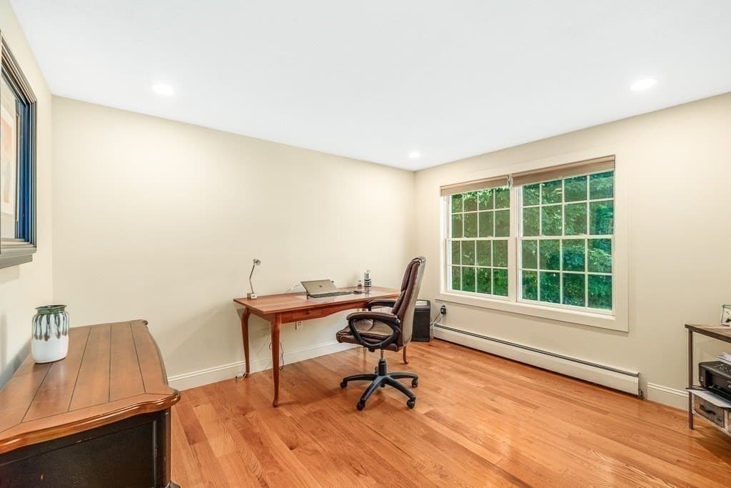 Single Family Residence at 44 Warren St, Georgetown MA 01833, Georgetown, photo 13 of 34