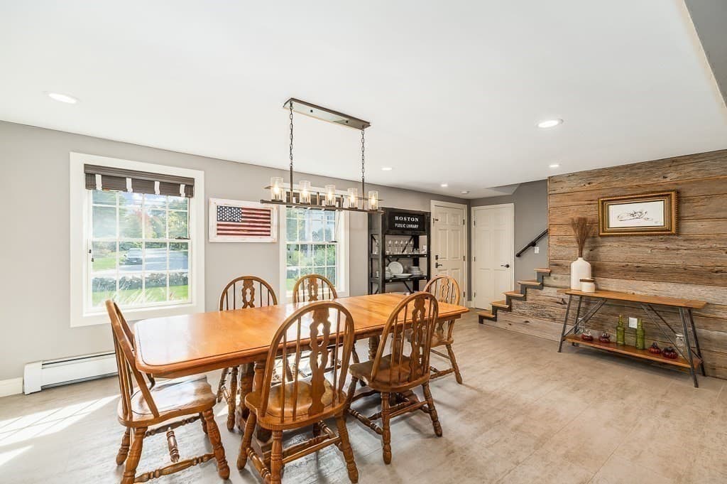 Single Family Residence at 44 Warren St, Georgetown MA 01833, Georgetown, photo 11 of 34