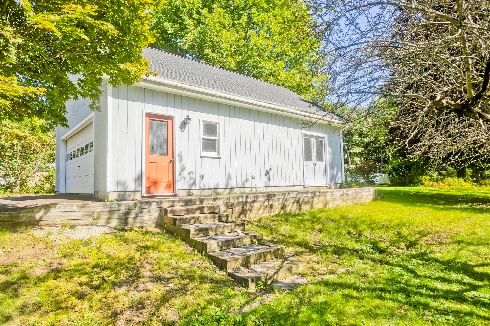 Single Family Residence at 54 Ryan Rd, Northampton MA 01062, Northampton, photo 4 of 36