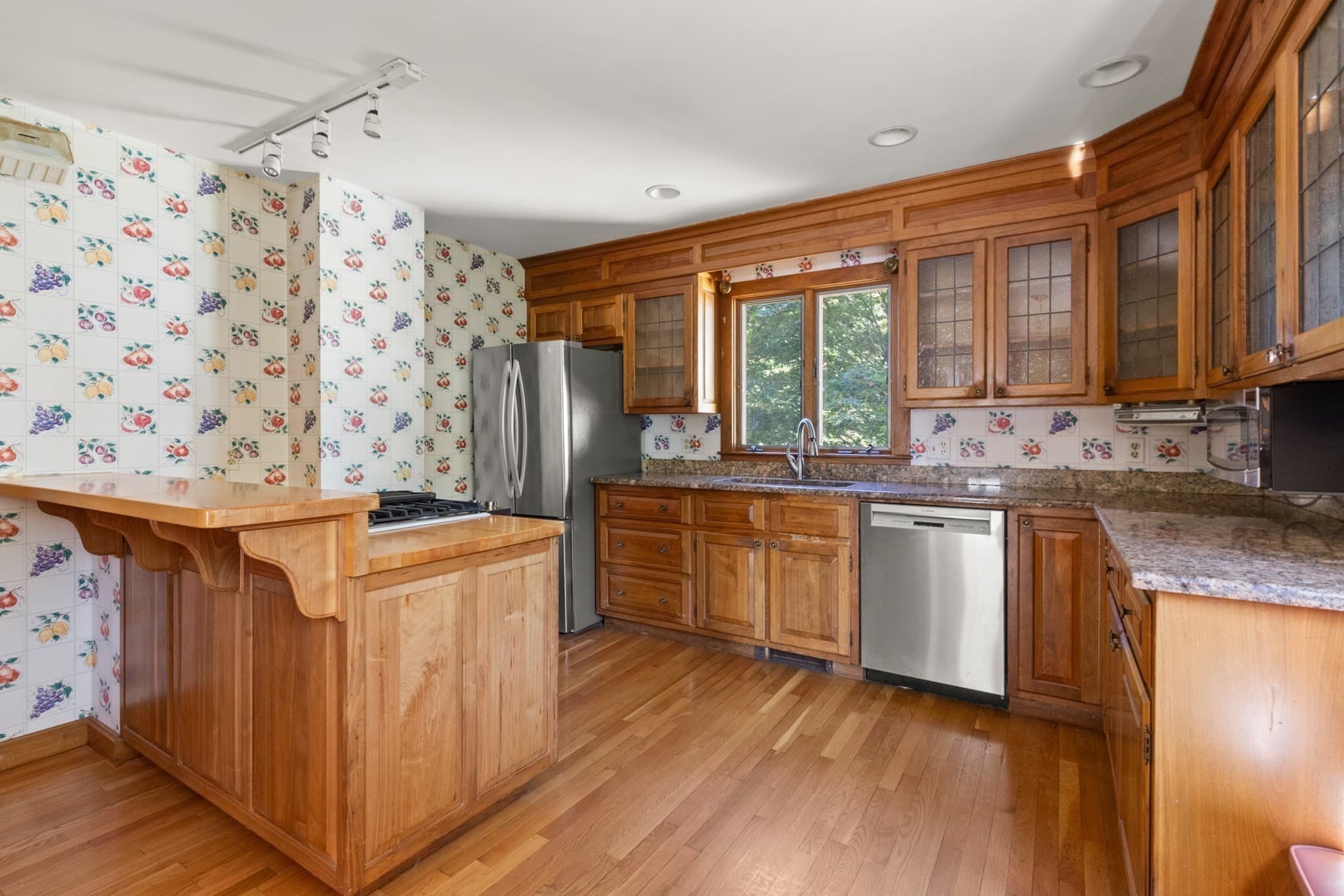 Single Family Residence at 32 Morton St, Andover MA 01810, Andover, photo 15 of 42