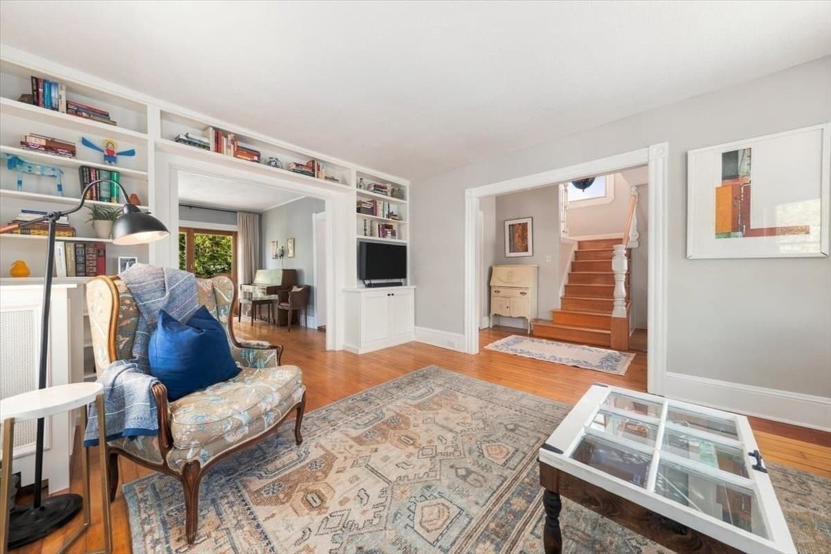 Single Family Residence at 19 Tower Ave, Weymouth MA 02190, Weymouth, photo 6 of 29