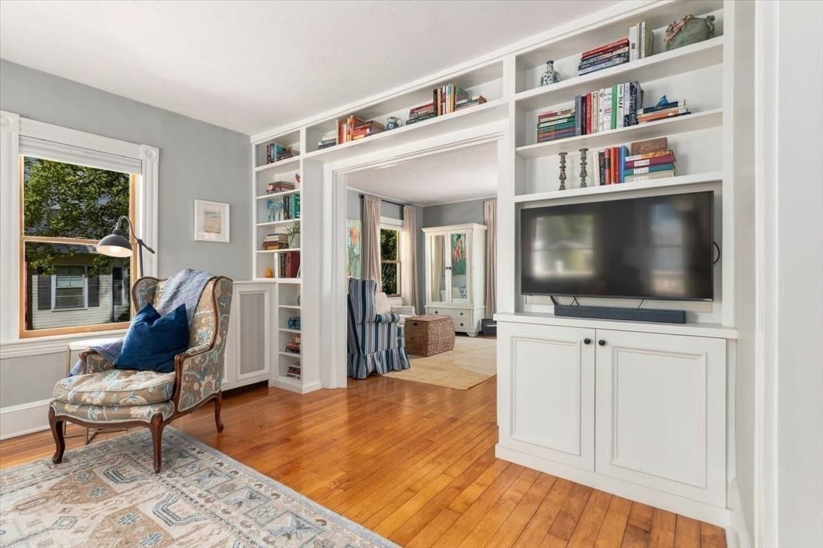 Single Family Residence at 19 Tower Ave, Weymouth MA 02190, Weymouth, photo 7 of 29