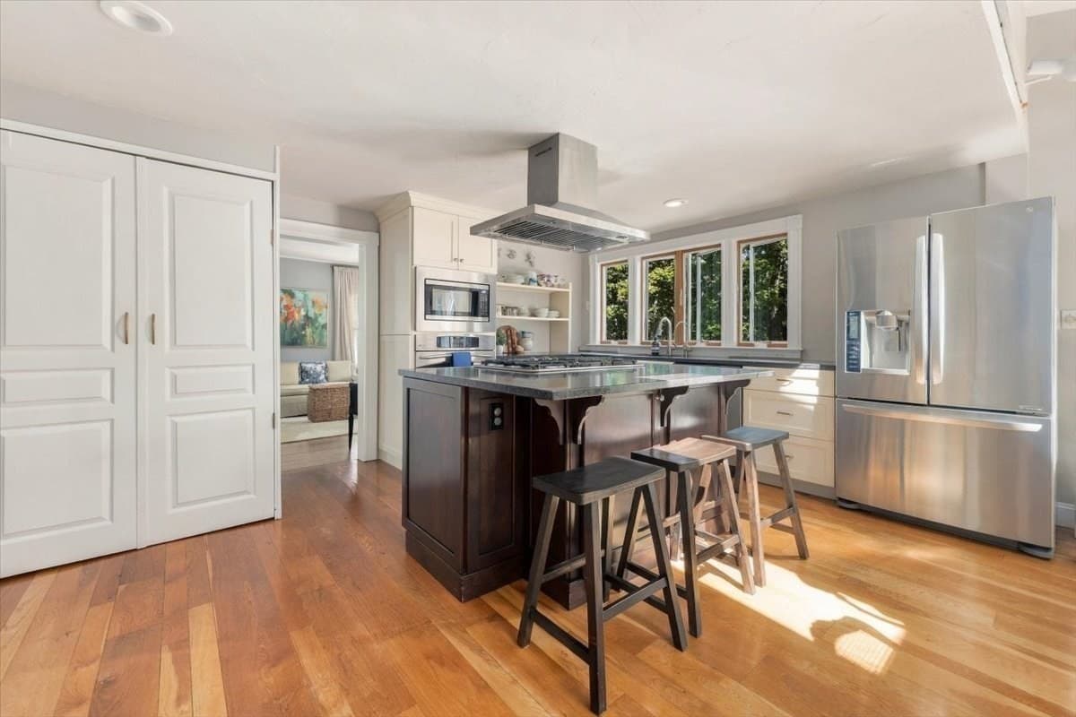Single Family Residence at 19 Tower Ave, Weymouth MA 02190, Weymouth, photo 11 of 29