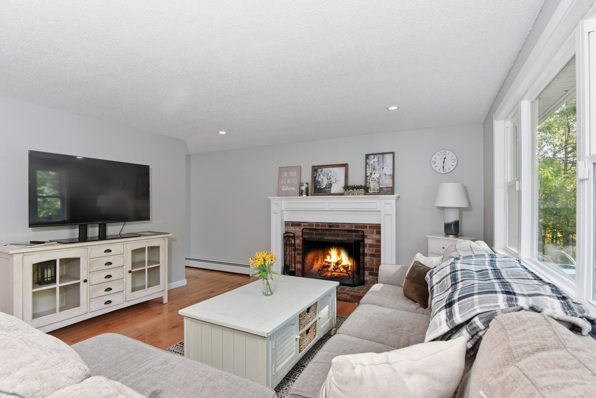 Single Family Residence at 47 Vaughan St, Middleboro MA 02346, Middleboro, photo 6 of 25
