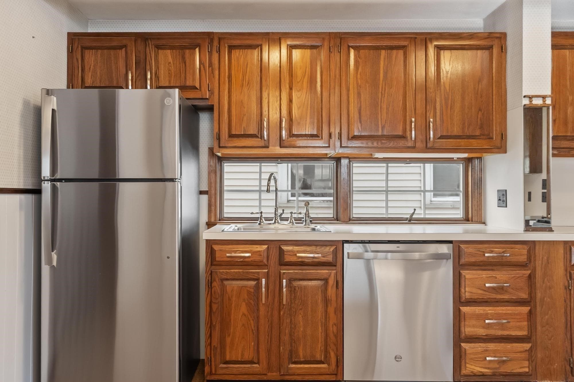 Single Family Residence at 65 Albion Street, Everett MA 02149, Everett, photo 7 of 37