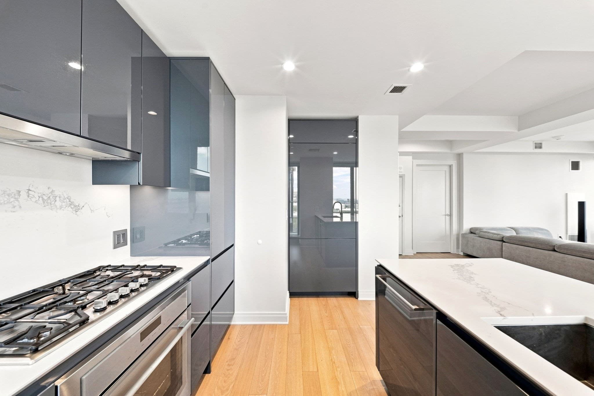 Condominium at 133 Seaport Blvd # 1122, Boston MA 02210, photo 20 of 31