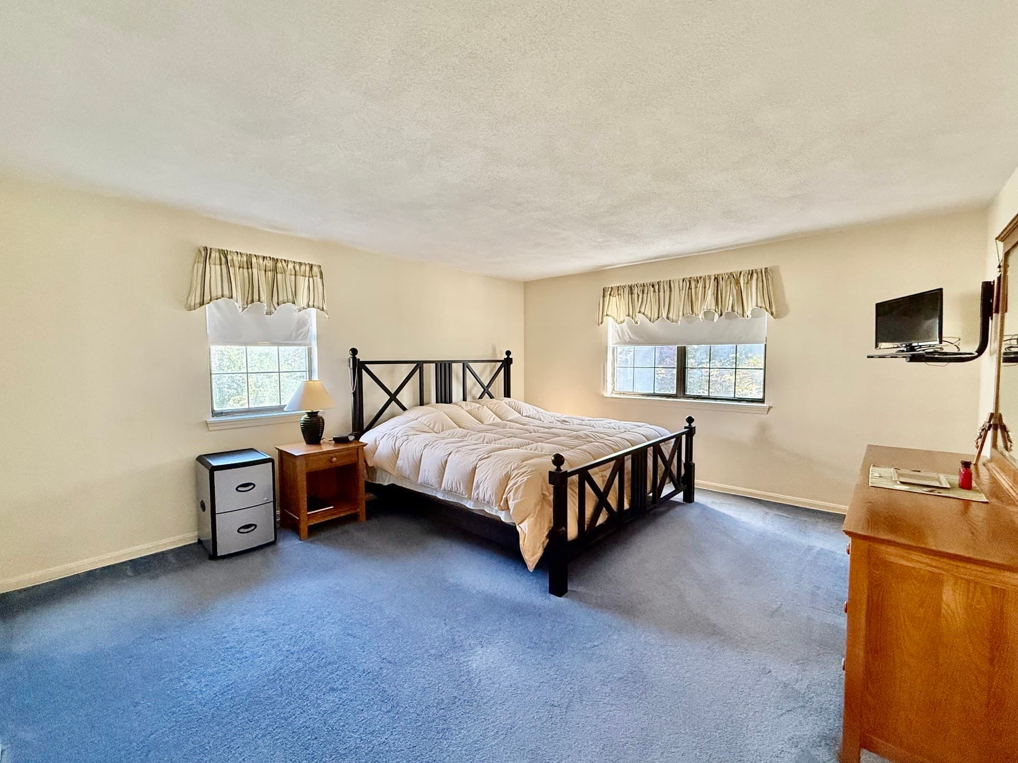 Condominium at 12 Kenmar Drive # 87, Billerica MA 01821, Billerica, photo 13 of 21