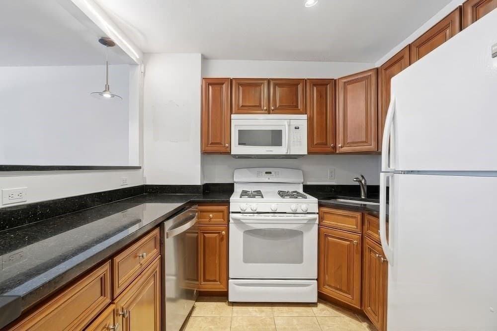 Condominium at 151 Tremont Street # 21A, Boston MA 02111, photo 3 of 10