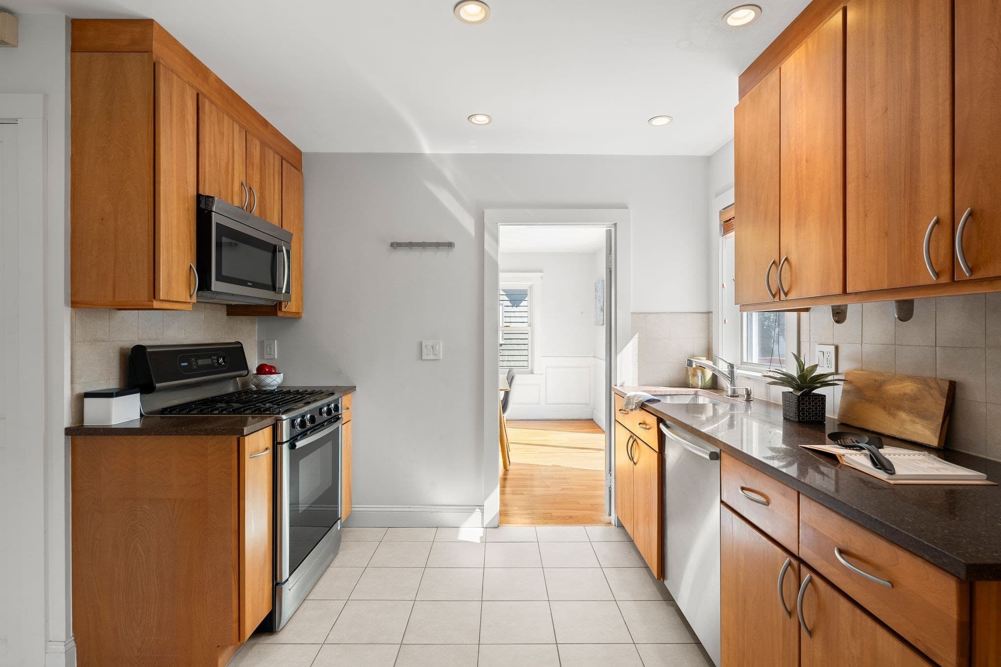 Single Family Residence at 152 Mount Vernon St, Arlington MA 02476, Arlington, photo 18 of 42