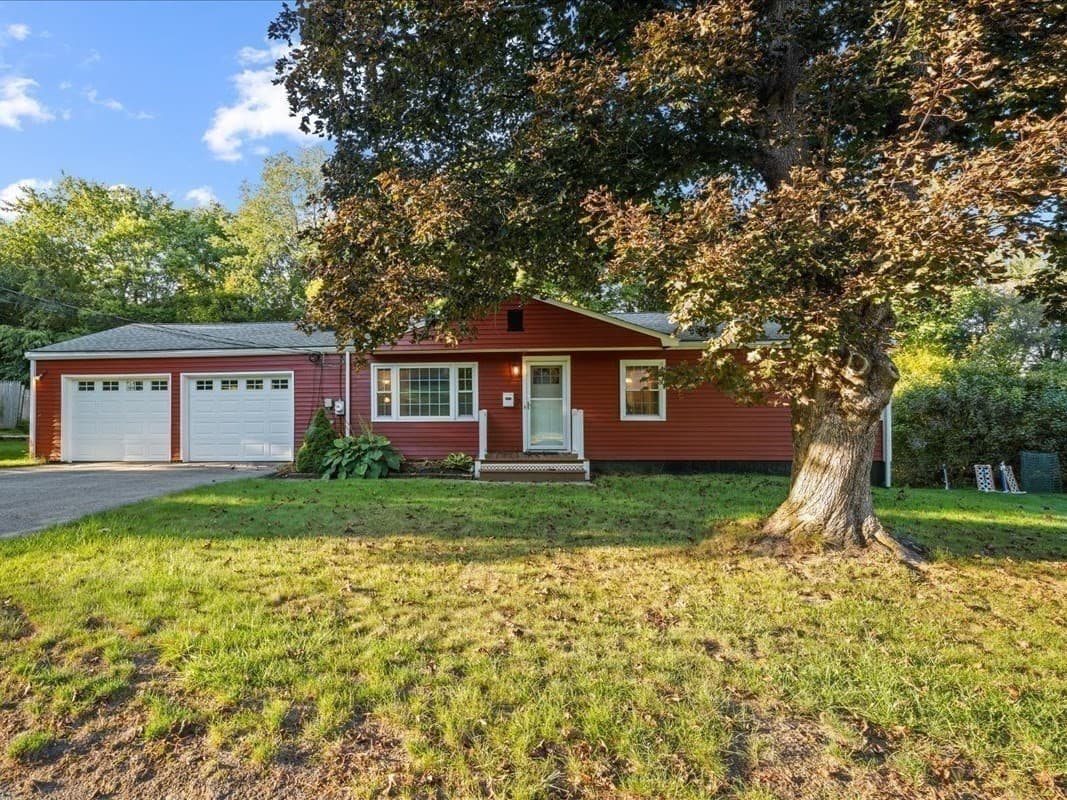 Single Family Residence at 16 Venus Drive, Shrewsbury MA 01545, Shrewsbury, photo 2 of 25
