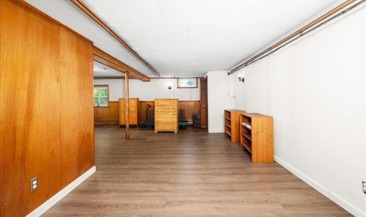 Single Family Residence at 16 Venus Drive, Shrewsbury MA 01545, Shrewsbury, photo 16 of 25