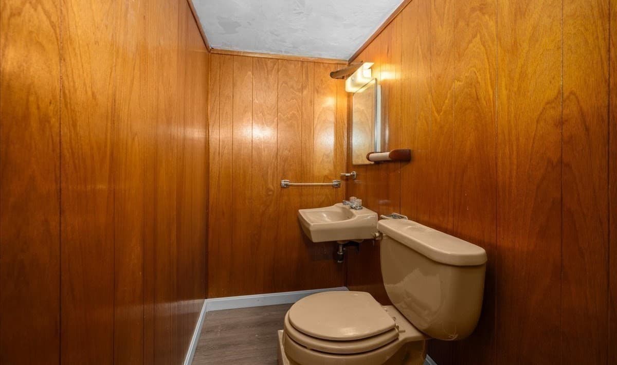 Single Family Residence at 16 Venus Drive, Shrewsbury MA 01545, Shrewsbury, photo 18 of 25