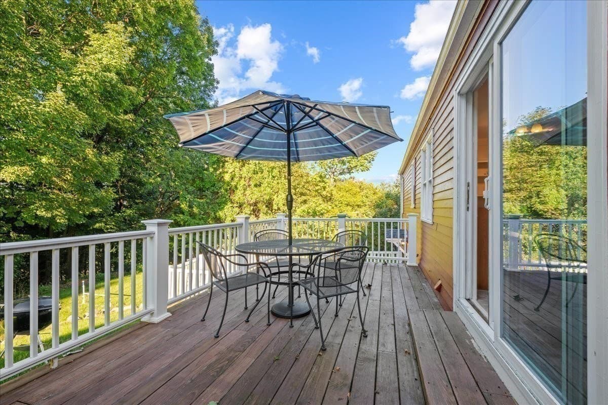 Single Family Residence at 16 Venus Drive, Shrewsbury MA 01545, Shrewsbury, photo 19 of 25
