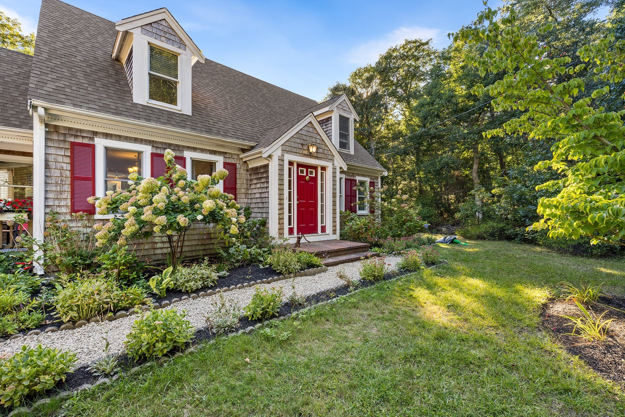 Single Family Residence at 559 Old Jail Ln, Barnstable MA 02630, Barnstable, photo 2 of 41