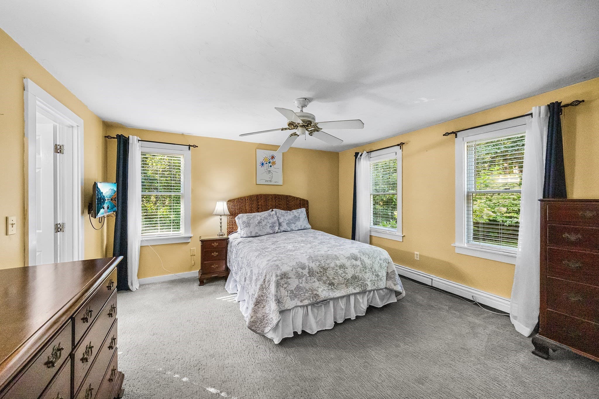 Single Family Residence at 559 Old Jail Ln, Barnstable MA 02630, Barnstable, photo 15 of 41