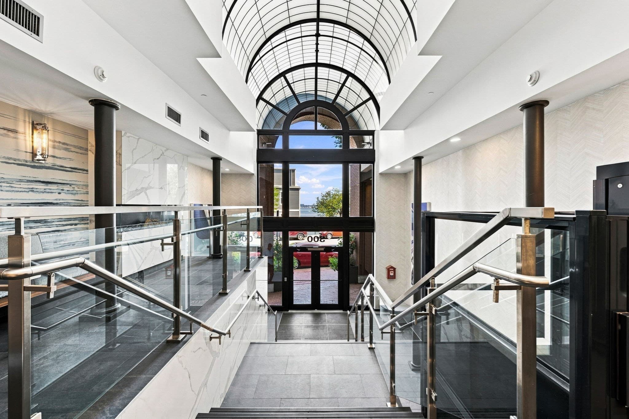 Condominium at 300 Commercial Street # 512, Boston MA 02109, Boston, photo 16 of 17