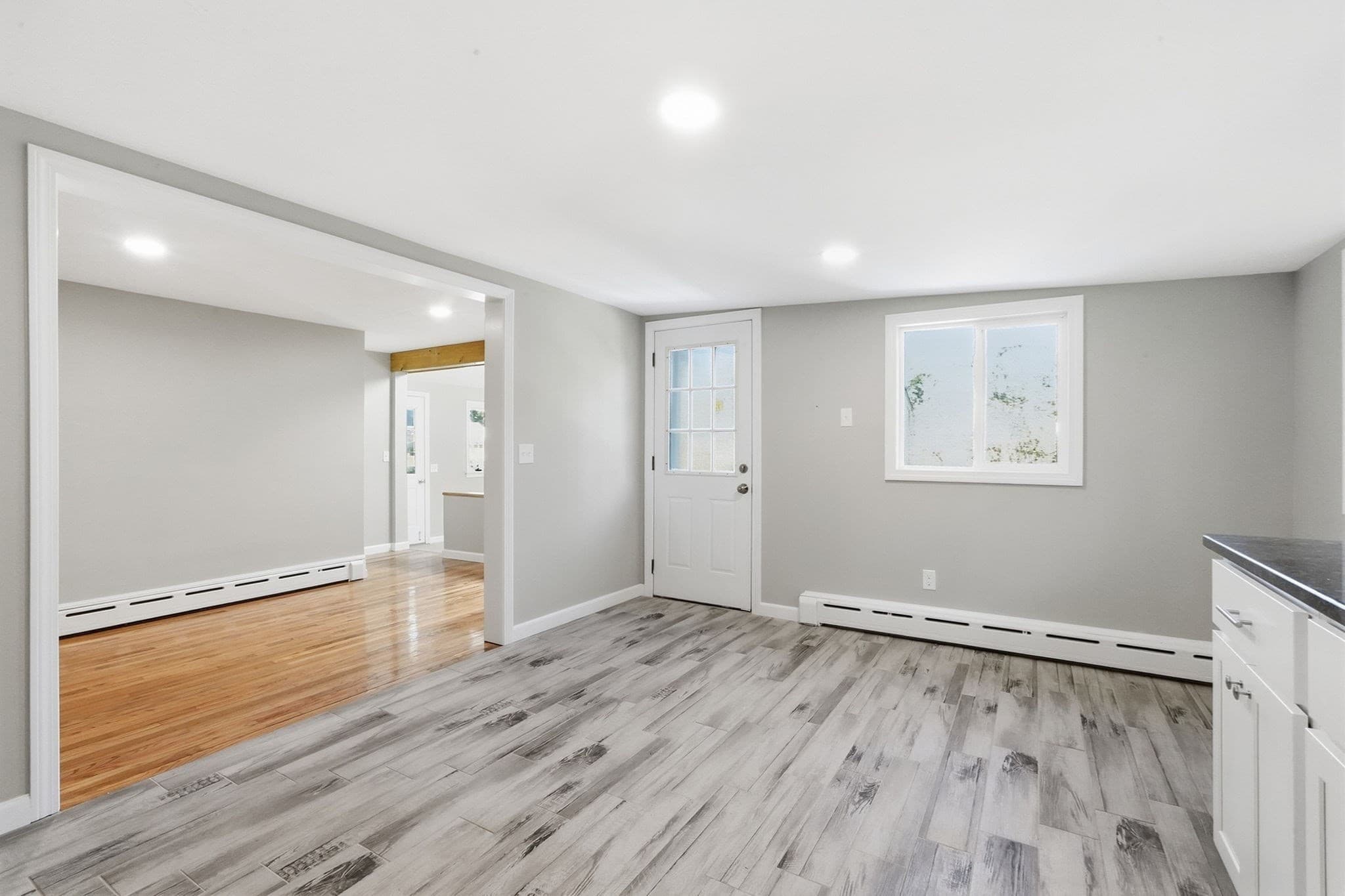 Single Family Residence at 145 Gates Ave, East Longmeadow MA 01028, East Longmeadow, photo 9 of 41