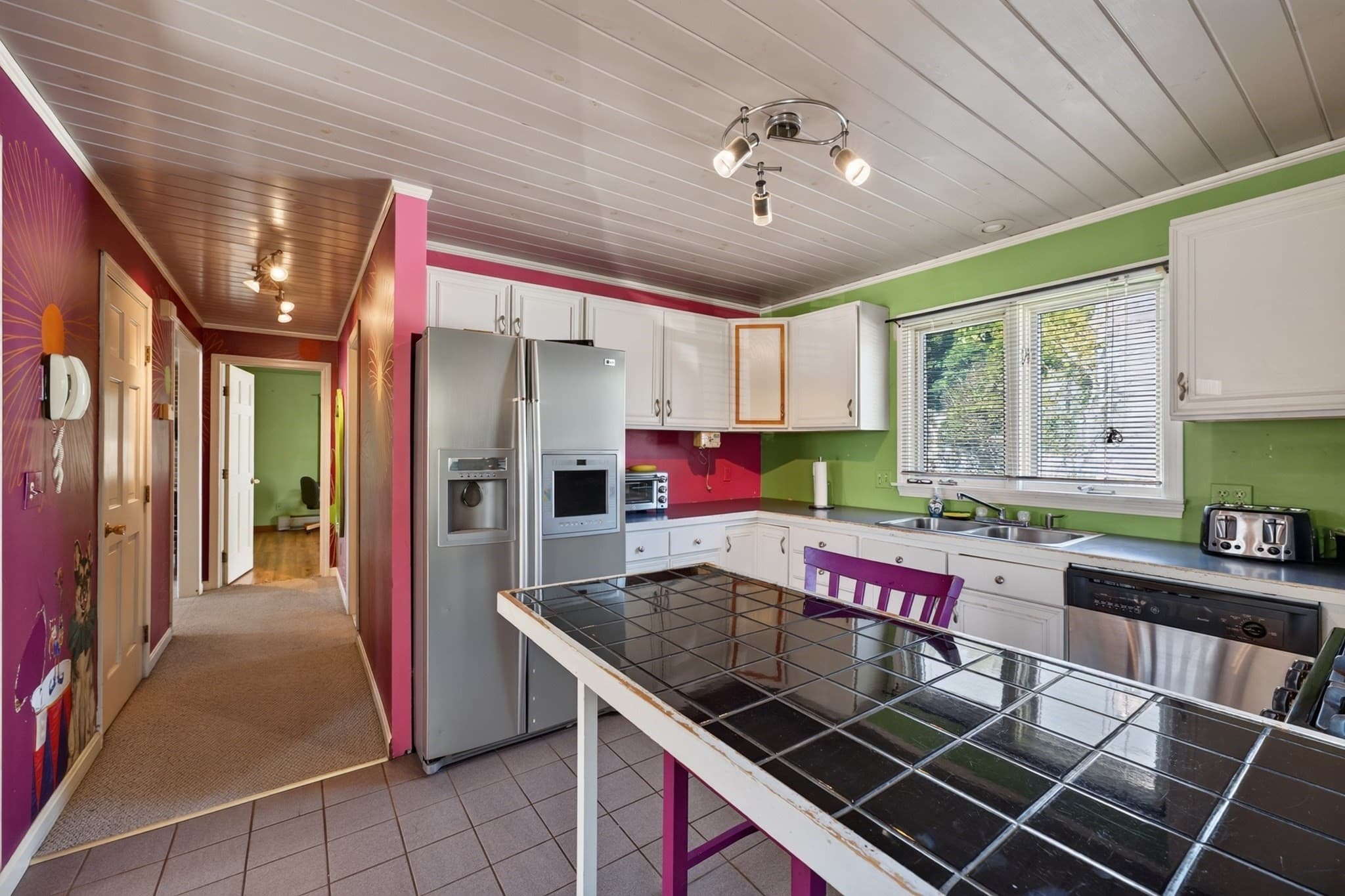 Single Family Residence at 52 Donny Dr, New Bedford MA 02740, New Bedford, photo 13 of 27