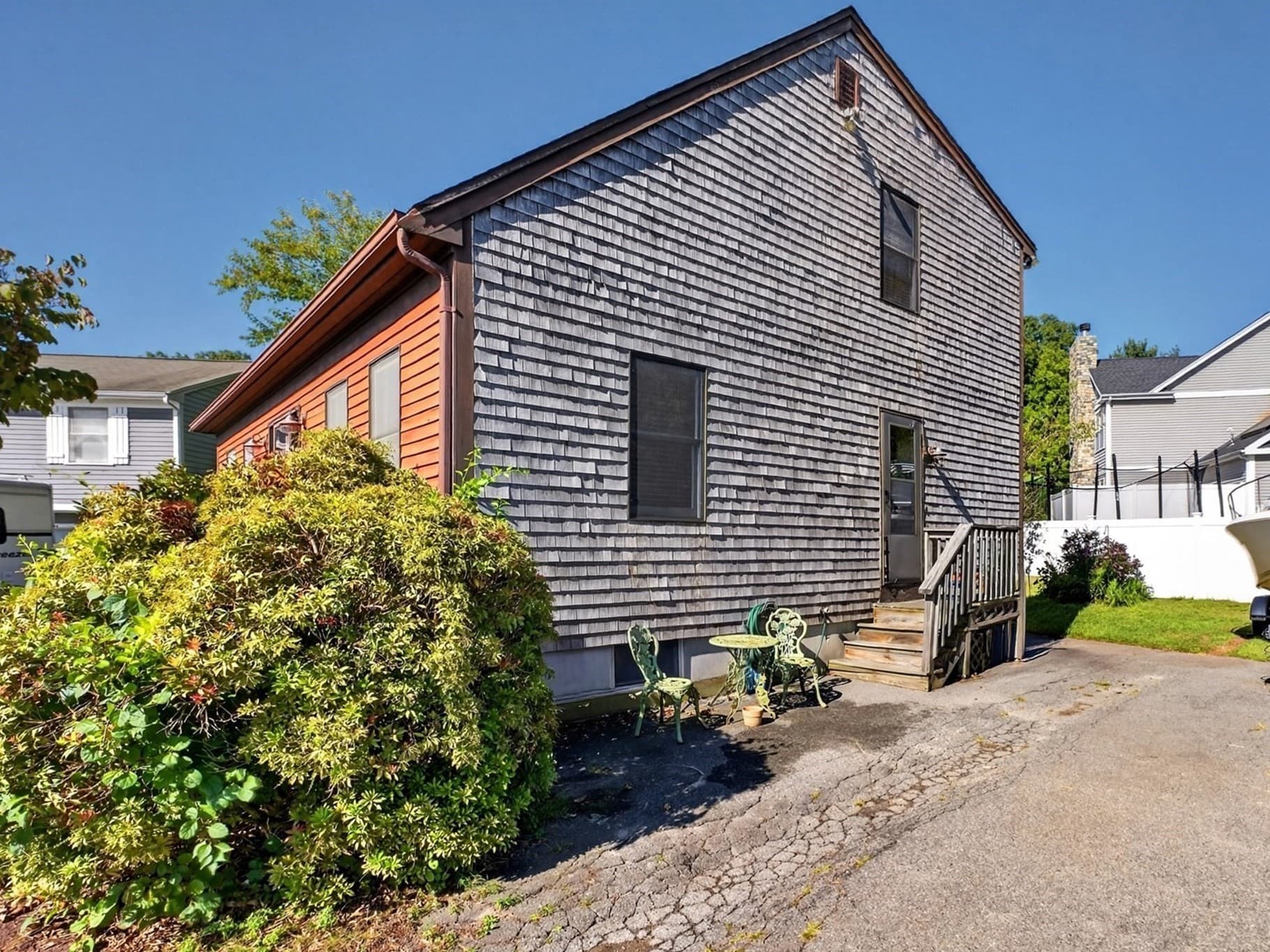 Single Family Residence at 52 Donny Dr, New Bedford MA 02740, New Bedford, photo 3 of 27