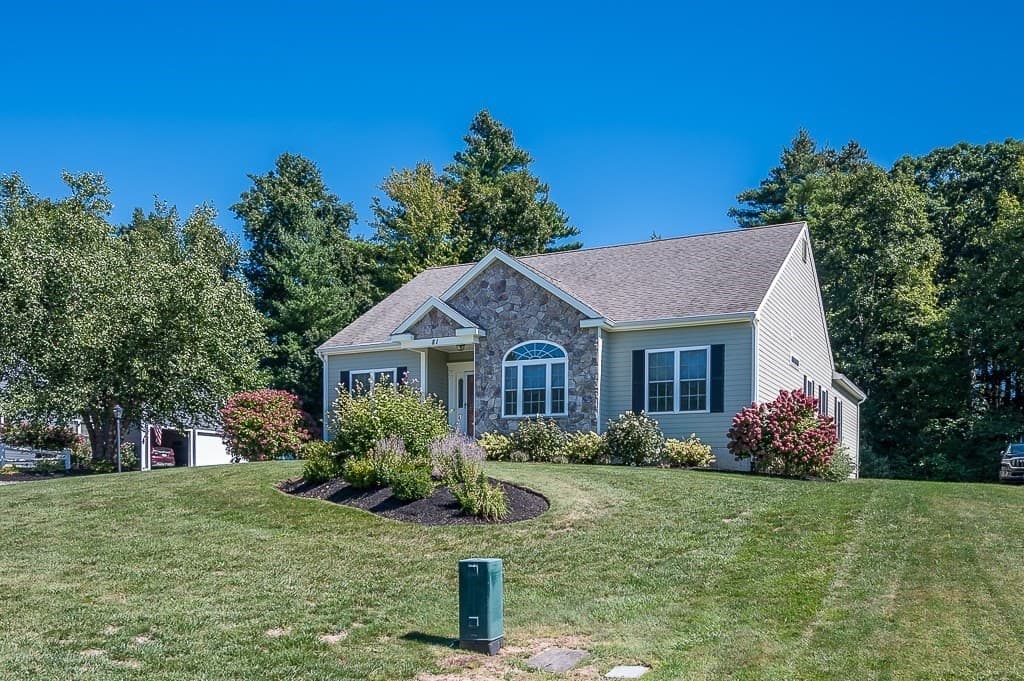Single Family Residence at 81 Nicholas Dr, Lancaster MA 01523, Lancaster, photo 3 of 42