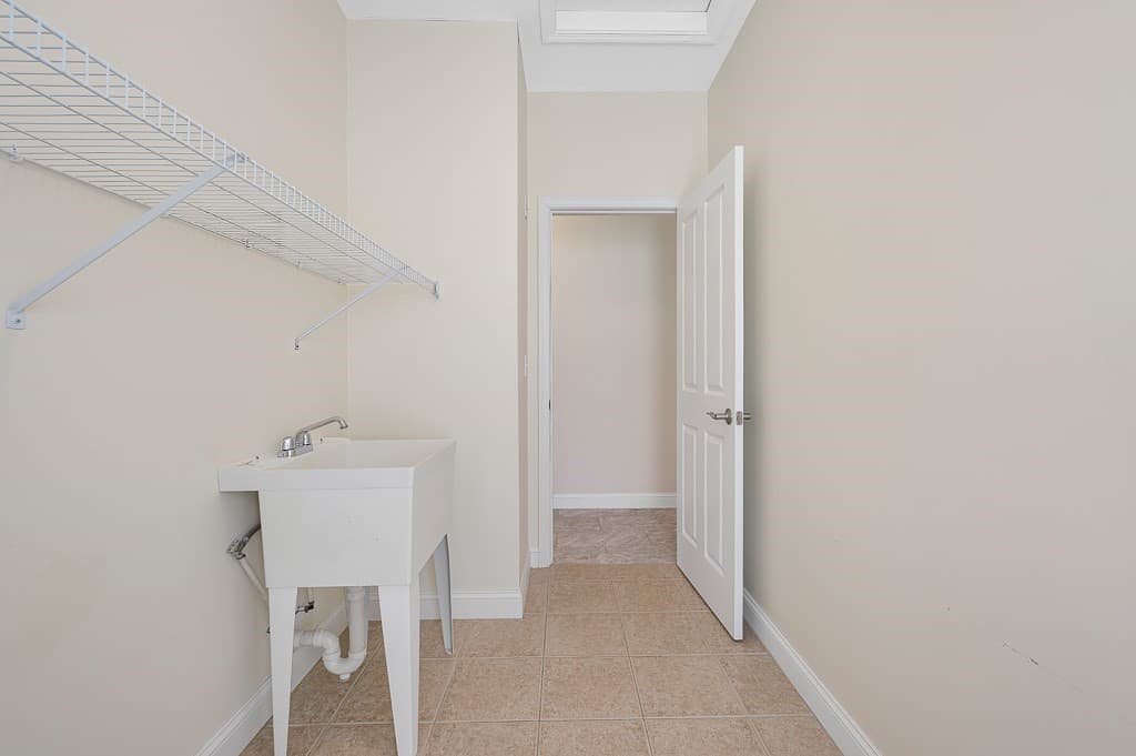 Single Family Residence at 81 Nicholas Dr, Lancaster MA 01523, Lancaster, photo 34 of 42