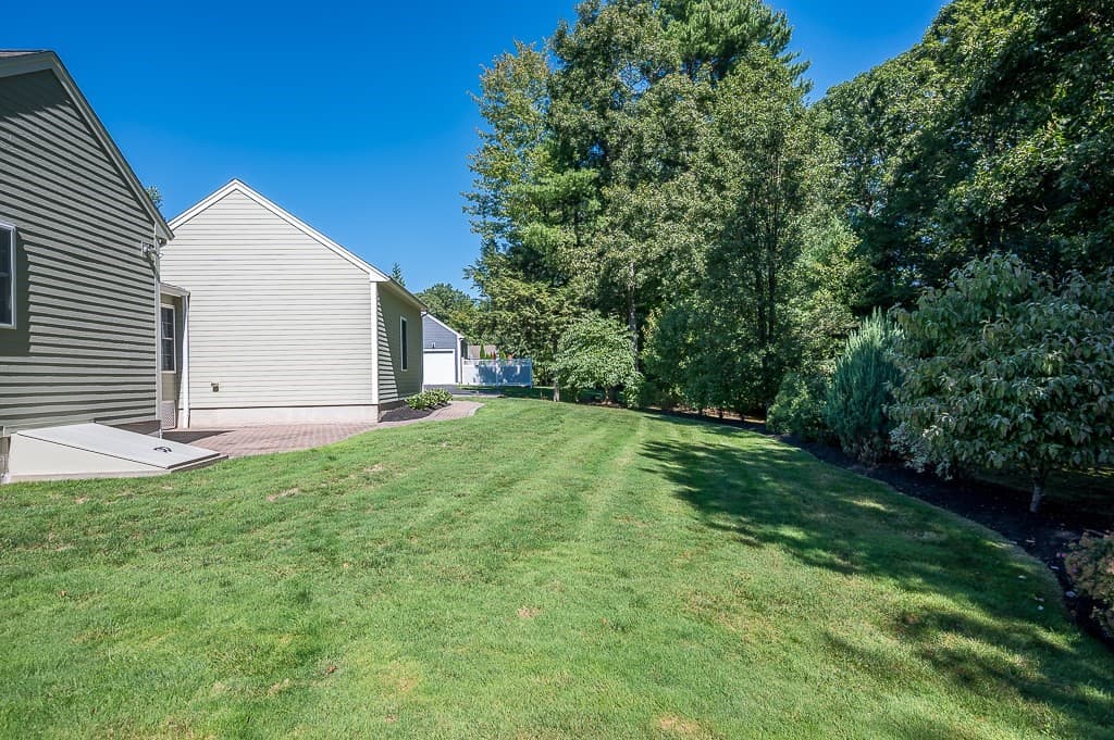 Single Family Residence at 81 Nicholas Dr, Lancaster MA 01523, Lancaster, photo 10 of 42