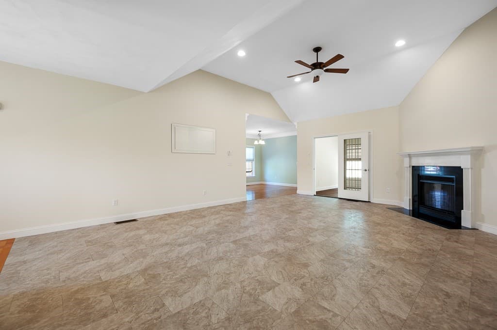 Single Family Residence at 81 Nicholas Dr, Lancaster MA 01523, Lancaster, photo 14 of 42