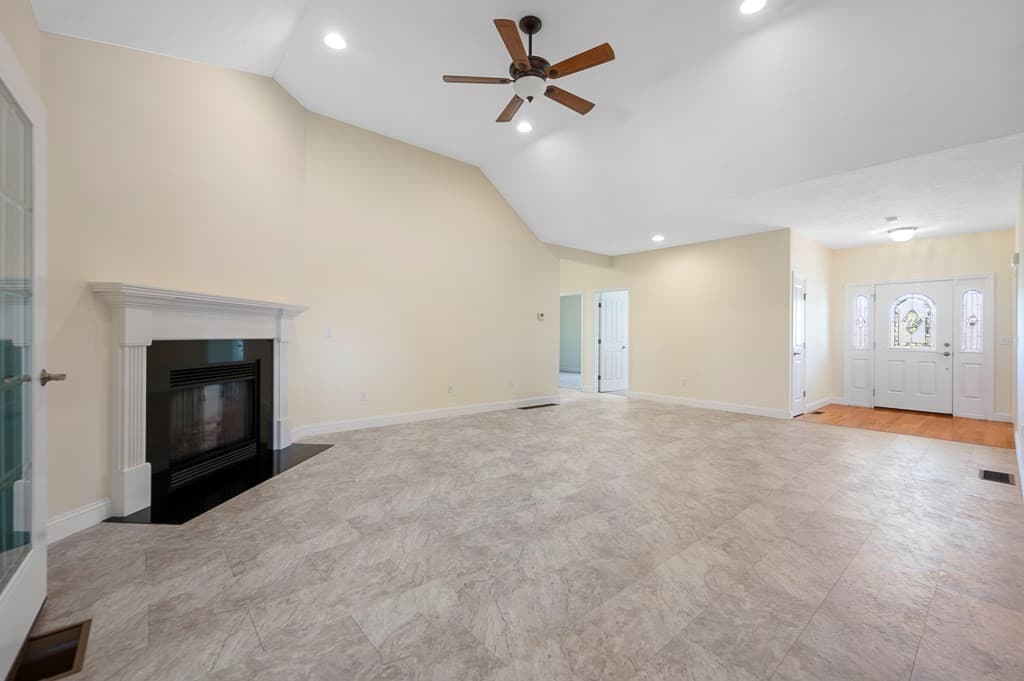 Single Family Residence at 81 Nicholas Dr, Lancaster MA 01523, Lancaster, photo 15 of 42