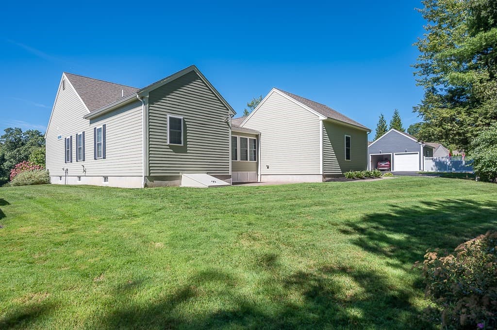 Single Family Residence at 81 Nicholas Dr, Lancaster MA 01523, Lancaster, photo 11 of 42