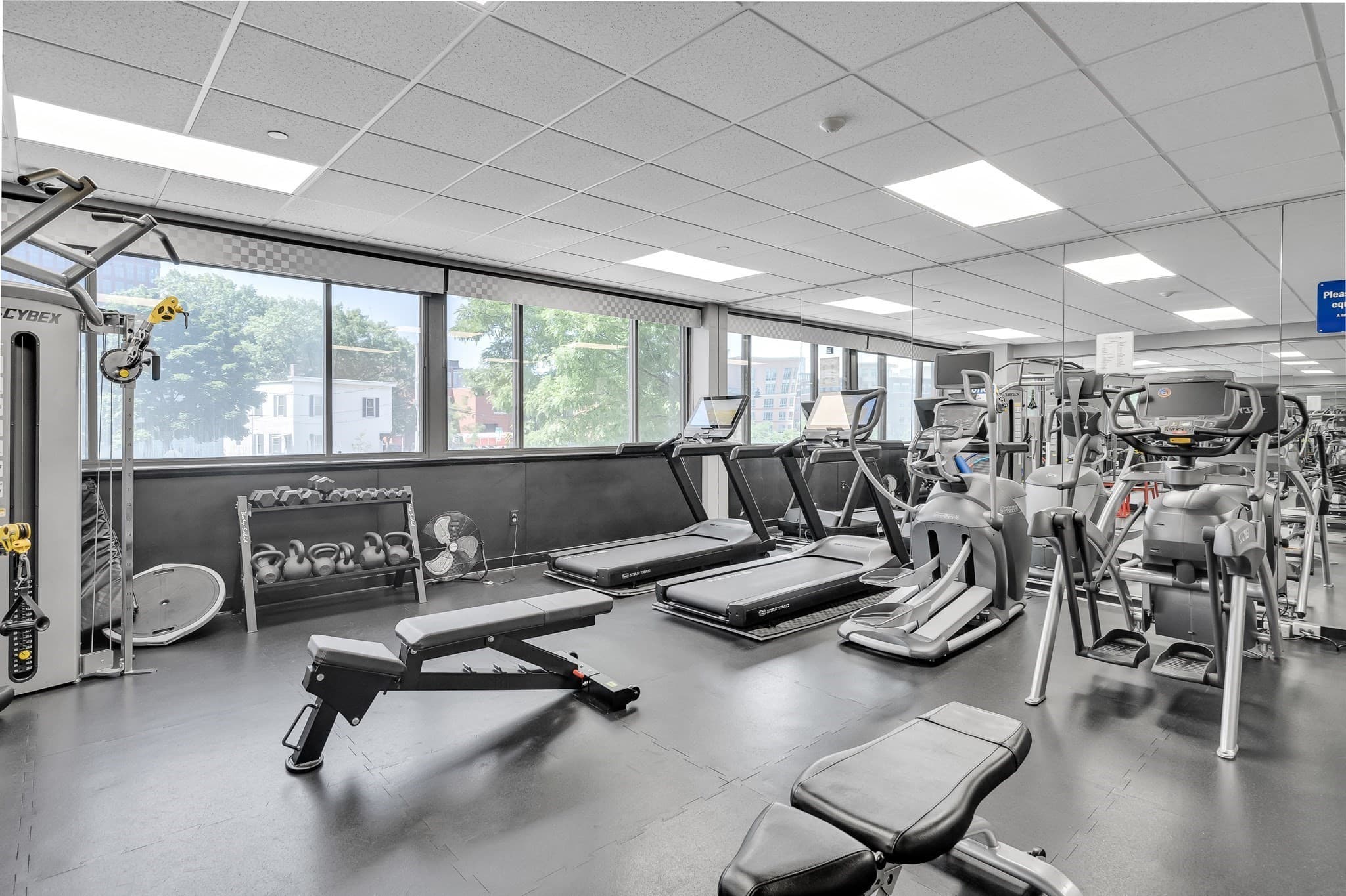 Condominium at 169 Monsignor Obrien Hwy # 309, Cambridge MA 02141, Cambridge, photo 37 of 39