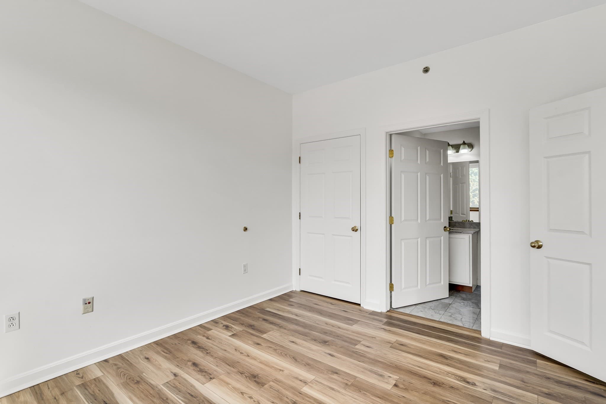 Condominium at 169 Monsignor Obrien Hwy # 309, Cambridge MA 02141, Cambridge, photo 25 of 39
