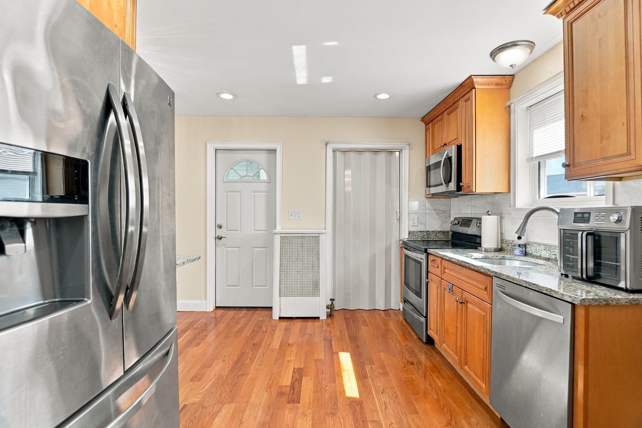 Single Family Residence at 7 Geneva Avenue, Lynn MA 01905, Lynn, photo 11 of 33