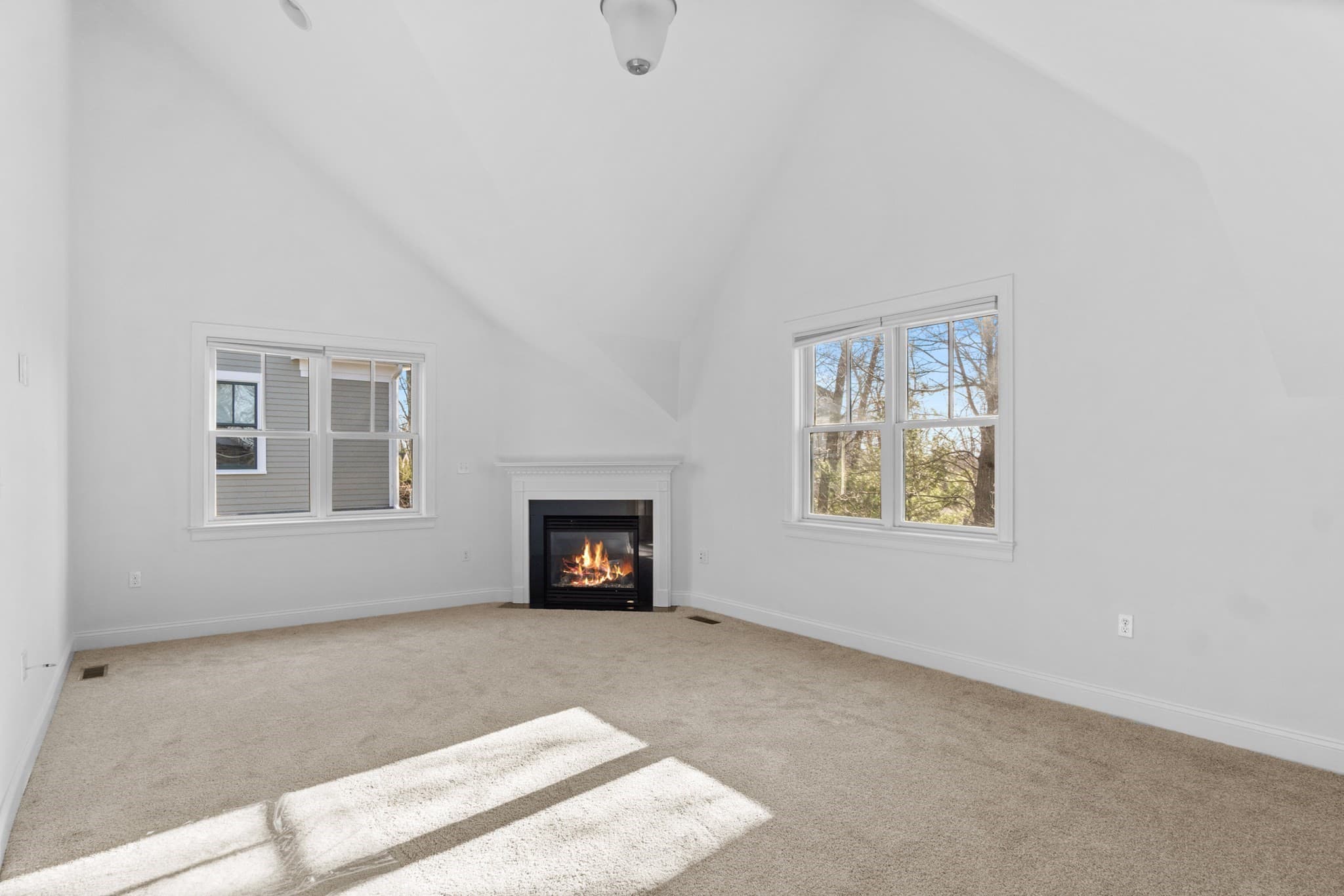 Condominium at 106 Johnson Woods Drive # 106, Reading MA 01867, Reading, photo 14 of 18