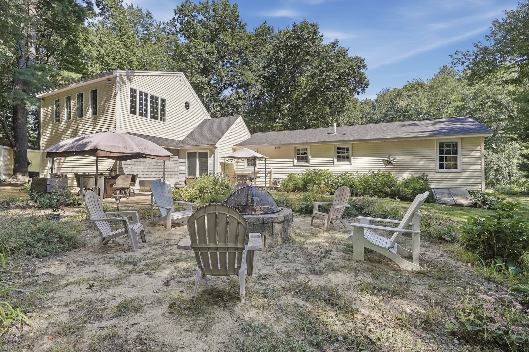 Single Family Residence at 117 Hunt Road, Chelmsford MA 01824, Chelmsford, photo 33 of 37