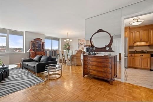 Condominium at 280 Boylston Street # 908, Newton MA 02467, Newton, photo 9 of 39