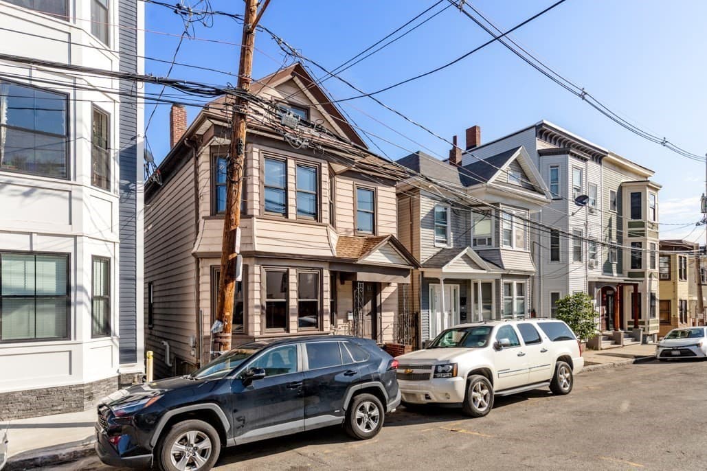 Single Family Residence at 150 Falcon St, Boston MA 02128, Boston, photo 26 of 26