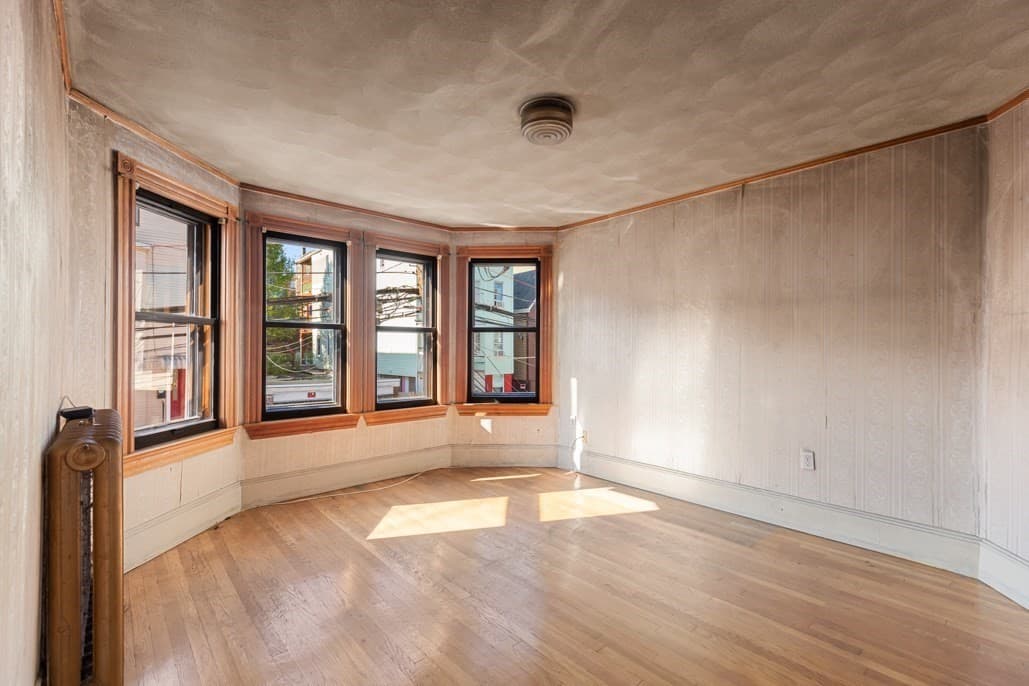 Single Family Residence at 150 Falcon St, Boston MA 02128, Boston, photo 18 of 26