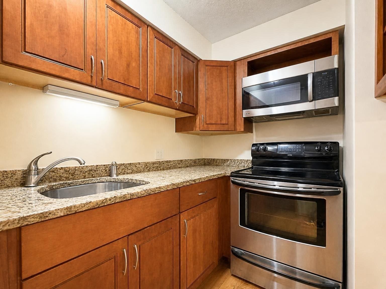 Condominium at 356-358 Main St # G2, Boston MA 02129, Boston, photo 12 of 38