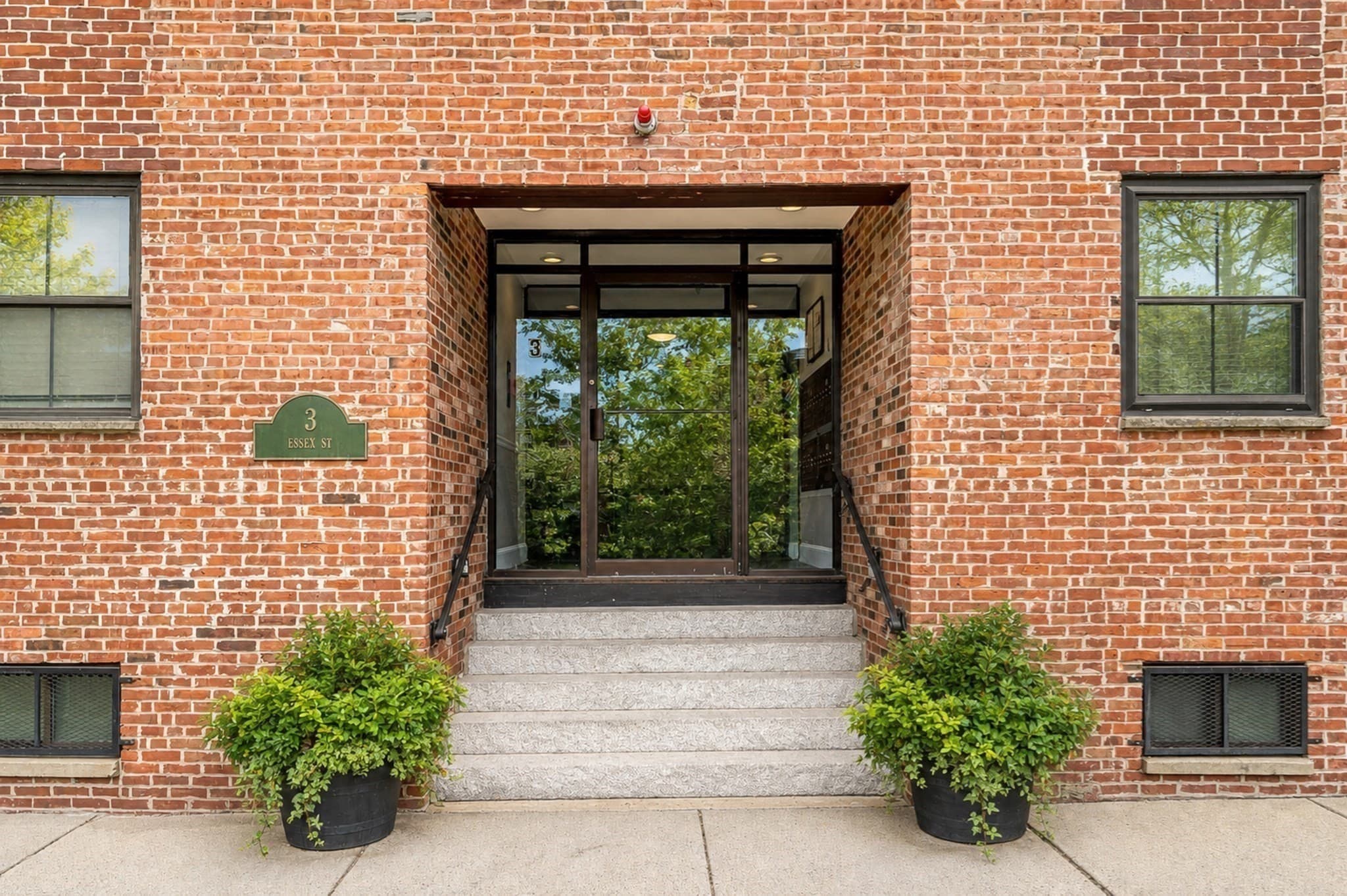 Condominium at 356-358 Main St # G2, Boston MA 02129, Boston, photo 33 of 38