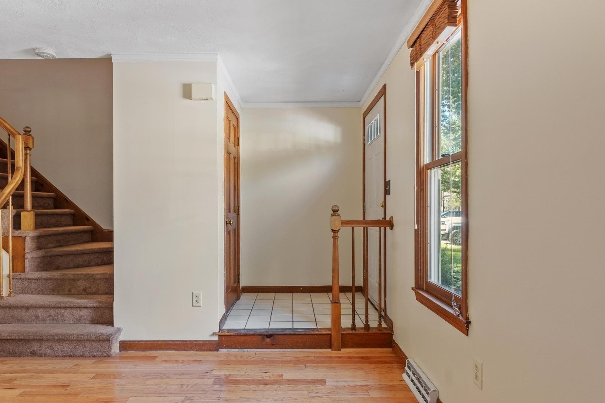 Condominium at 895 Wellman Avenue # 895, Chelmsford MA 01863, Chelmsford, photo 4 of 38
