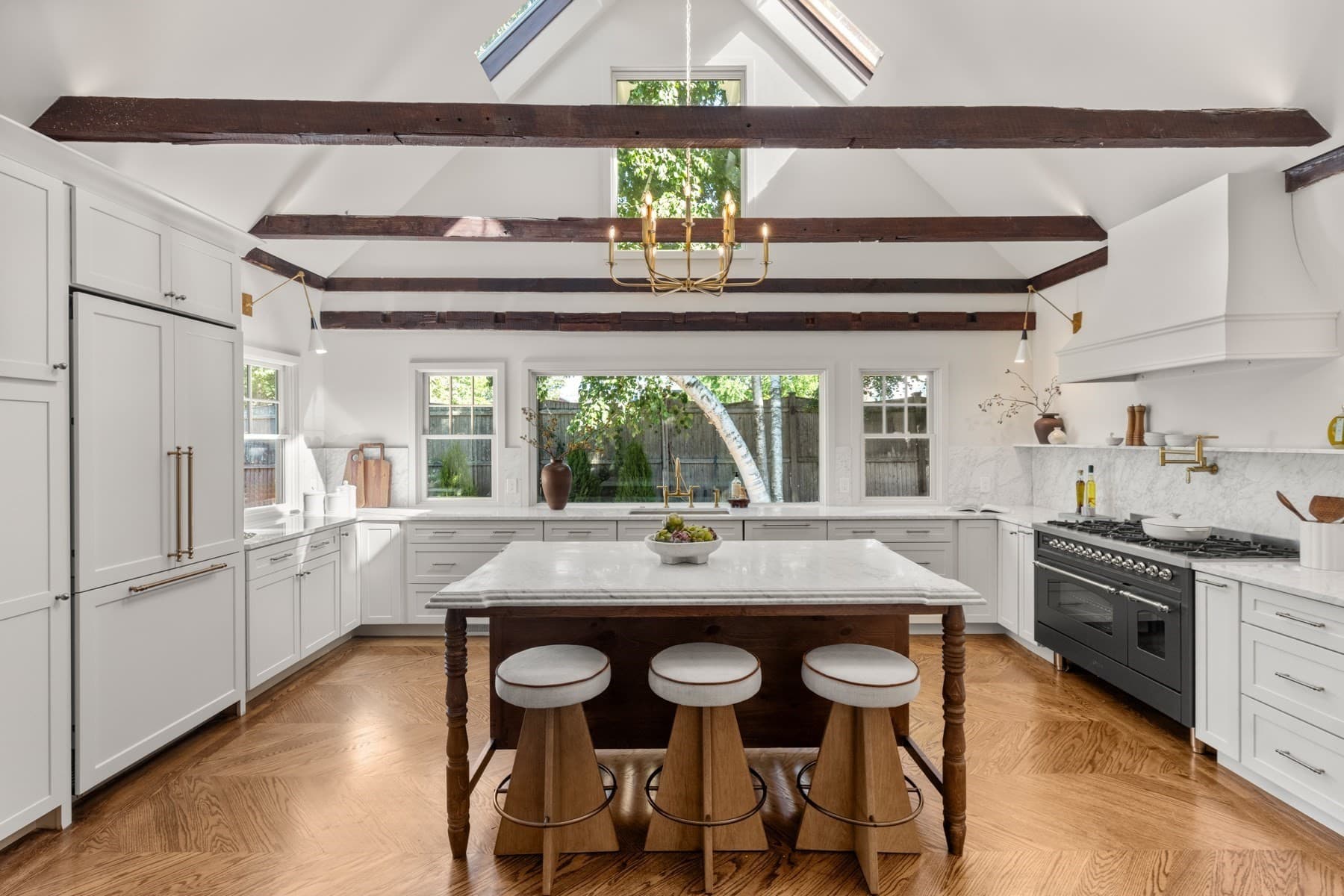 92 Old River Place, Dedham MA 02026