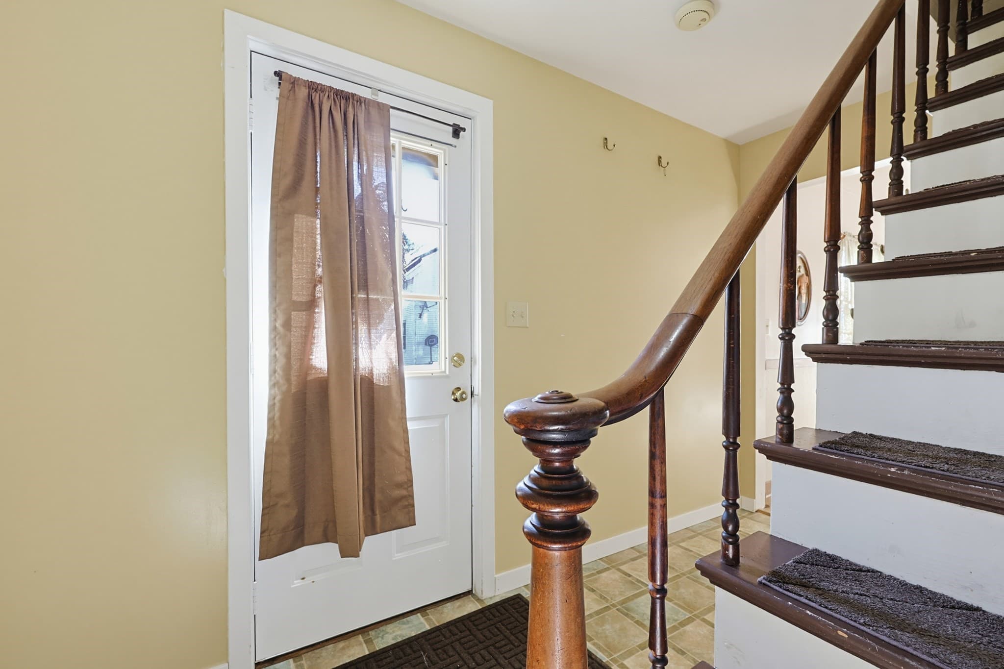 Single Family Residence at 136 East Street, North Attleboro MA 02760, North Attleboro, photo 3 of 36