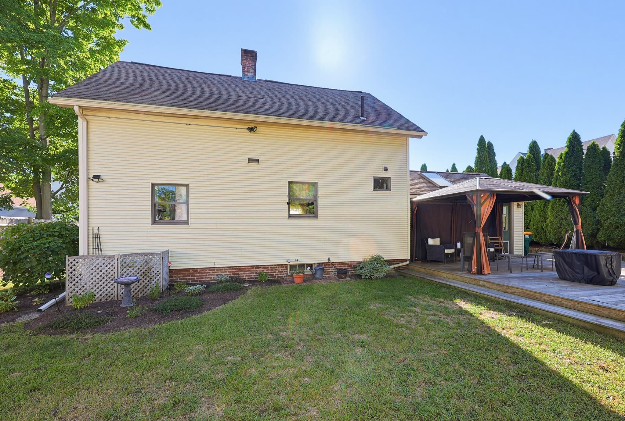 Single Family Residence at 136 East Street, North Attleboro MA 02760, North Attleboro, photo 32 of 36